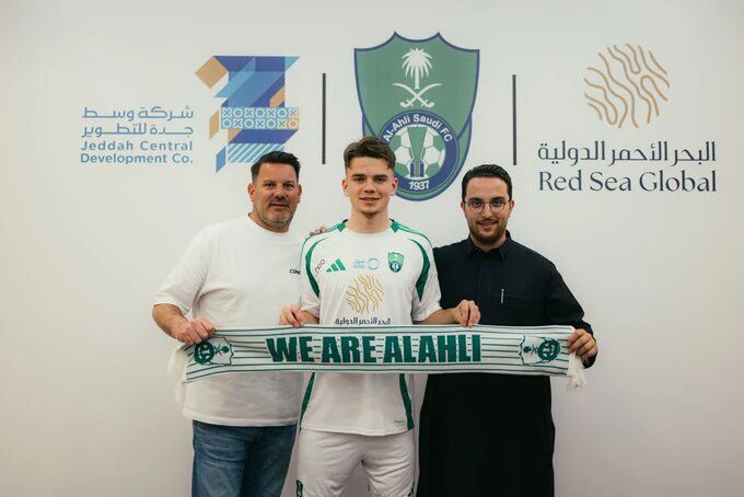 不断奋斗, 熟能详的名, 的是俱乐部 不断奋斗, 熟能详的名, 的是俱乐部